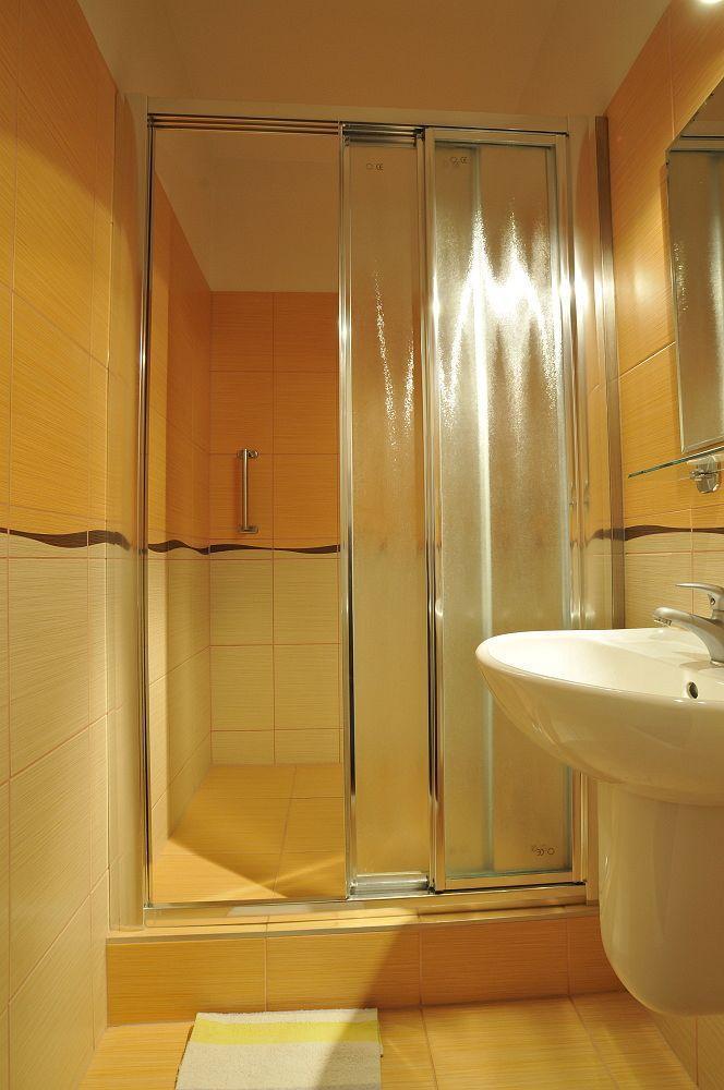 Hotel Panon Годонін Екстер'єр фото